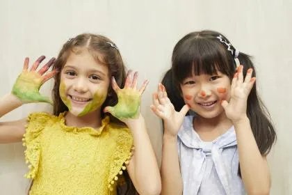 梦到抱小孩
