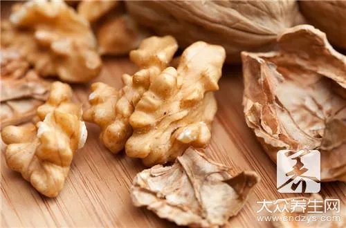 胡桃肉和核桃肉的区别