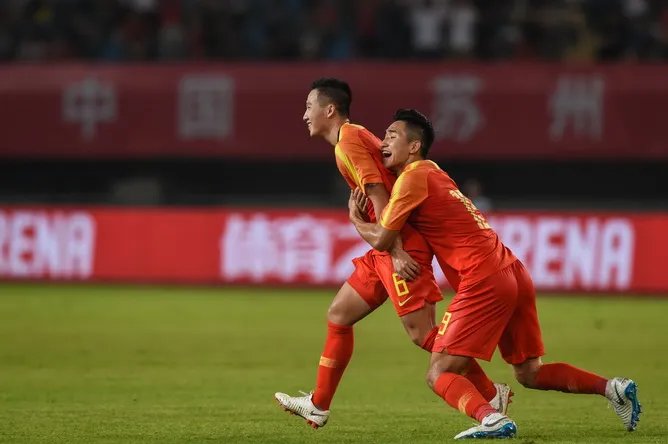 国足小组全胜出线赛况成绩是怎样的?