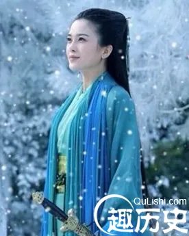 程英