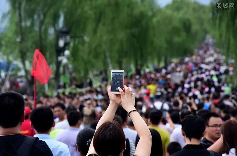 景区一元午餐来了 全程无人值守自觉投币自助找零