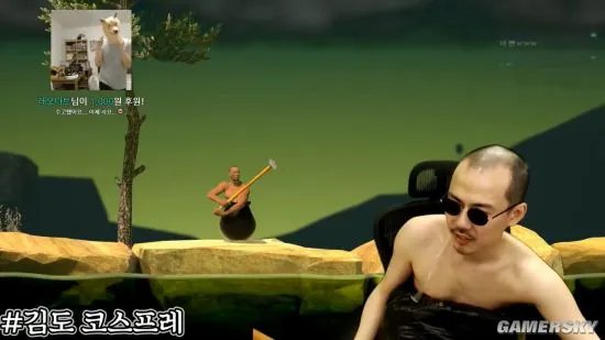 《和班尼特福迪一起攻克难关(Getting Over It with Bennett Foddy)》虐哭韩国主播 当众剃光头还赤裸上身直播