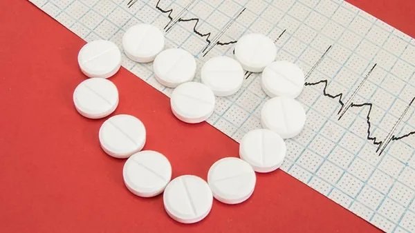 牙龈肿痛怎么办?牙龈肿痛吃什么药快速消肿止痛?