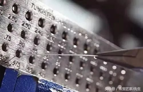 什么是花丝镶嵌?