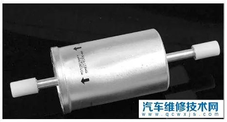 汽车三滤的更换步骤(汽车三滤的位置图解)