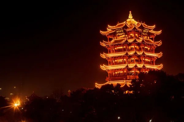 黄鹤楼哪年建成