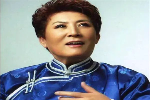草原十大歌手:乌兰托娅上榜,她是凤凰传奇主唱