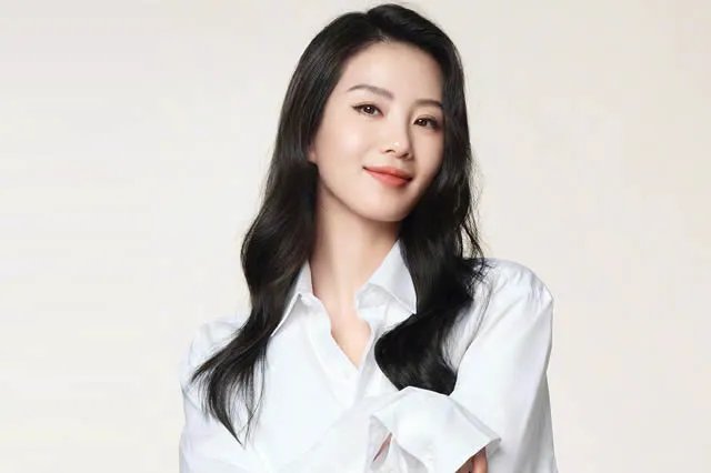 2023年十大最热门的女明星