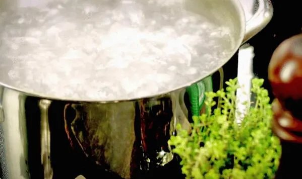 水的沸点是多少度