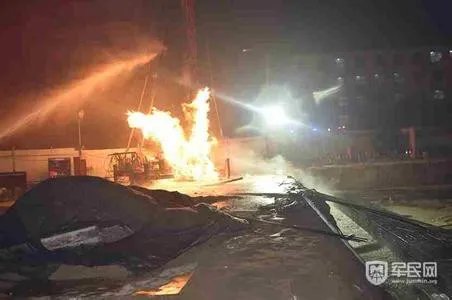 郑州地铁工地大火全过程?