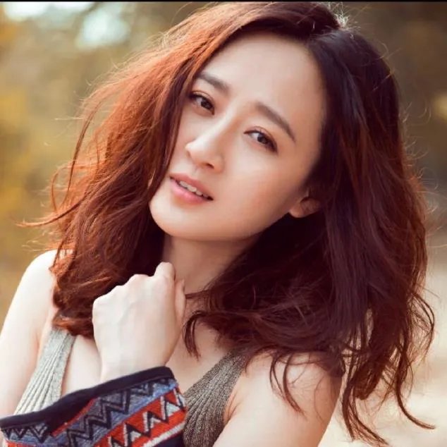 张嘉文涵个人资料:张嘉文涵的名字是怎么回事